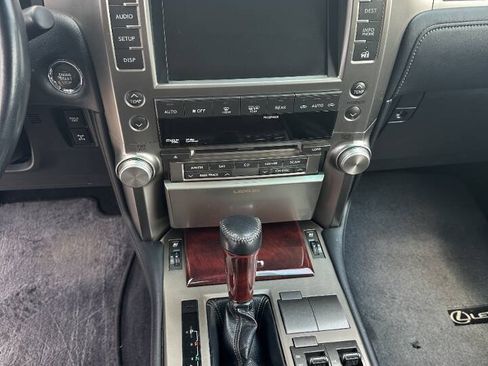 Used 2011 Lexus GX 460 w/ Comfort Plus Pkg AWD/4WD image 11