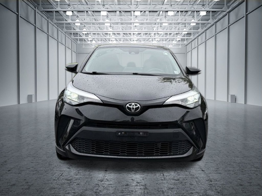 Used 2021 Toyota C-HR LE FWD image 19