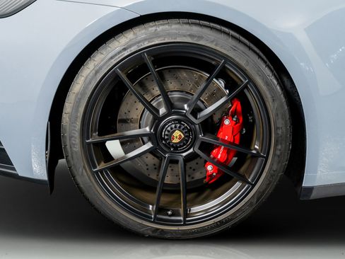 Used 2024 Porsche 911 Carrera 4 GTS image 9