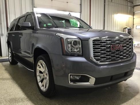 Used 2018 GMC Yukon XL Denali w/ Open Road Package AWD/4WD image 5