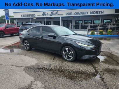 Used 2023 Hyundai Elantra SEL w/ Convenience Package