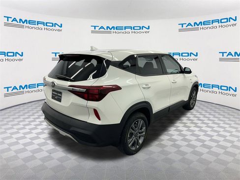 Used 2021 Kia Seltos LX image 5