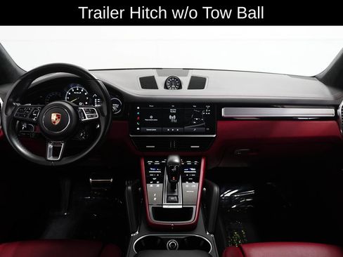 Used 2022 Porsche Cayenne Turbo S image 17