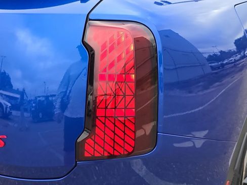 Used 2025 MINI Cooper Countryman S image 7