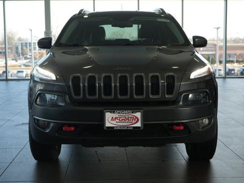Used 2016 Jeep Cherokee Trailhawk w/ Comfort/Convenience Group image 6