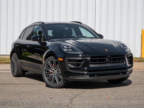 New 2026 Porsche Macan S image 8