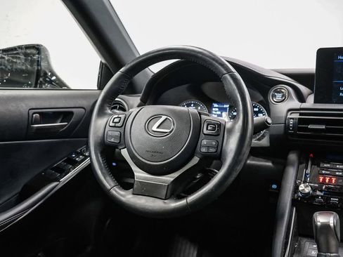Used 2023 Lexus IS 300 w/ Comfort Package image 15