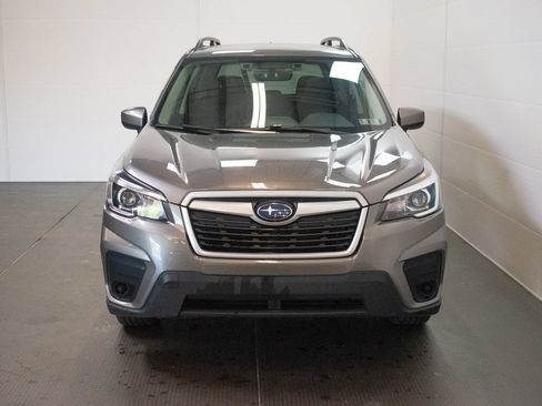 Used 2020 Subaru Forester Premium AWD/4WD image 2