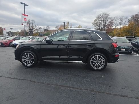 Used 2023 Audi SQ5 Premium Plus w/ Premium Plus Package image 3