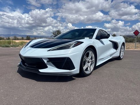 Used 2023 Chevrolet Corvette Stingray Coupe w/ Engine Appearance Package RWD image 1