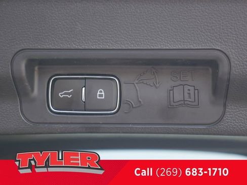 Used 2023 Ford Explorer XLT w/ Equipment Group 202A AWD/4WD image 22