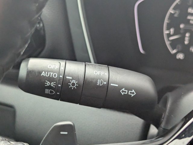 Certified 2024 Honda Pilot Touring image 20