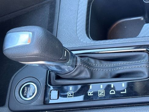 Used 2024 Nissan Sentra S FWD image 33