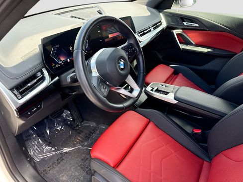 Used 2024 BMW X1 xDrive28i w/ Convenience Package AWD/4WD image 25