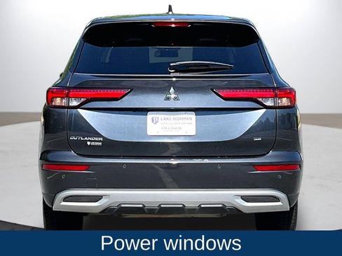 Used 2024 Mitsubishi Outlander SE FWD image 9