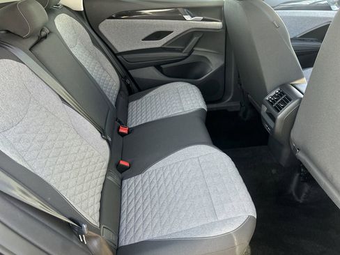 Certified 2026 Volkswagen Tiguan S w/ 18" Wheel Package FWD image 10