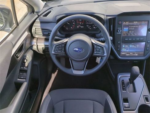 Used 2025 Subaru Impreza 2.0i image 18