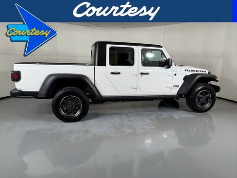 Used 2023 Jeep Gladiator Rubicon image 1