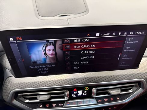 Used 2024 BMW X4 M40i AWD/4WD image 28