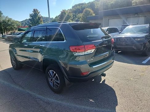 Used 2018 Jeep Grand Cherokee Limited AWD/4WD image 5