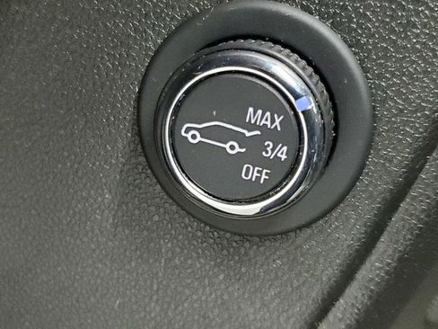 Used 2021 Chevrolet Blazer LT image 28