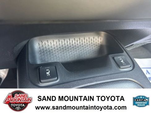 Used 2022 Toyota Corolla XSE image 21