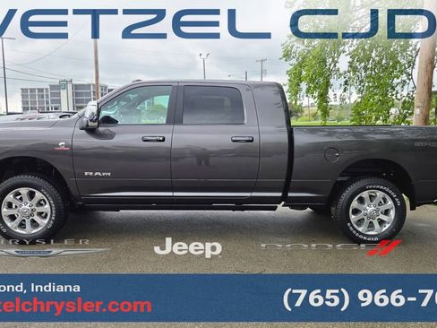 New 2026 RAM 2500 Laramie AWD/4WD image 5