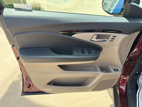 Used 2019 Honda Ridgeline RTL-E image 13