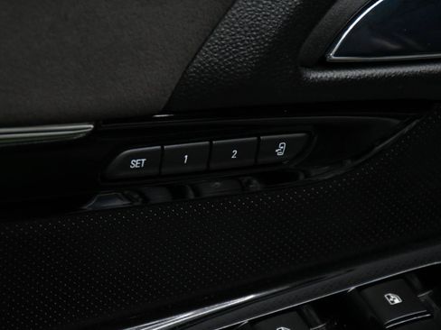 Used 2016 Chevrolet SS RWD image 19