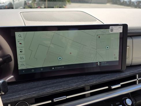 New 2025 Hyundai Santa Fe Limited image 30