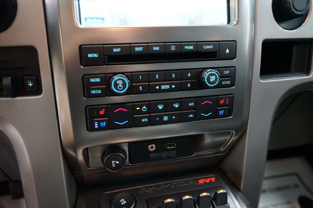 Used 2012 Ford F150 Raptor w/ Raptor Luxury Pkg AWD/4WD image 36