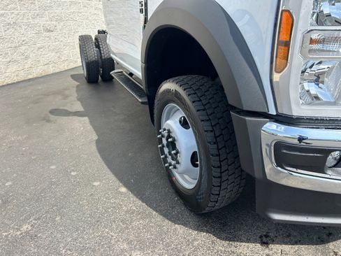 New 2026 Ford F550 4x4 Regular Cab Super Duty image 16