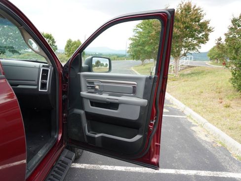 Used 2019 RAM 1500 Warlock w/ Electronics Group AWD/4WD image 24