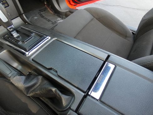 Used 2013 Ford Mustang Convertible image 54