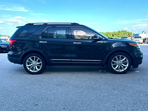 Used 2014 Ford Explorer Limited w/ Equipment Group 302A FWD image 5