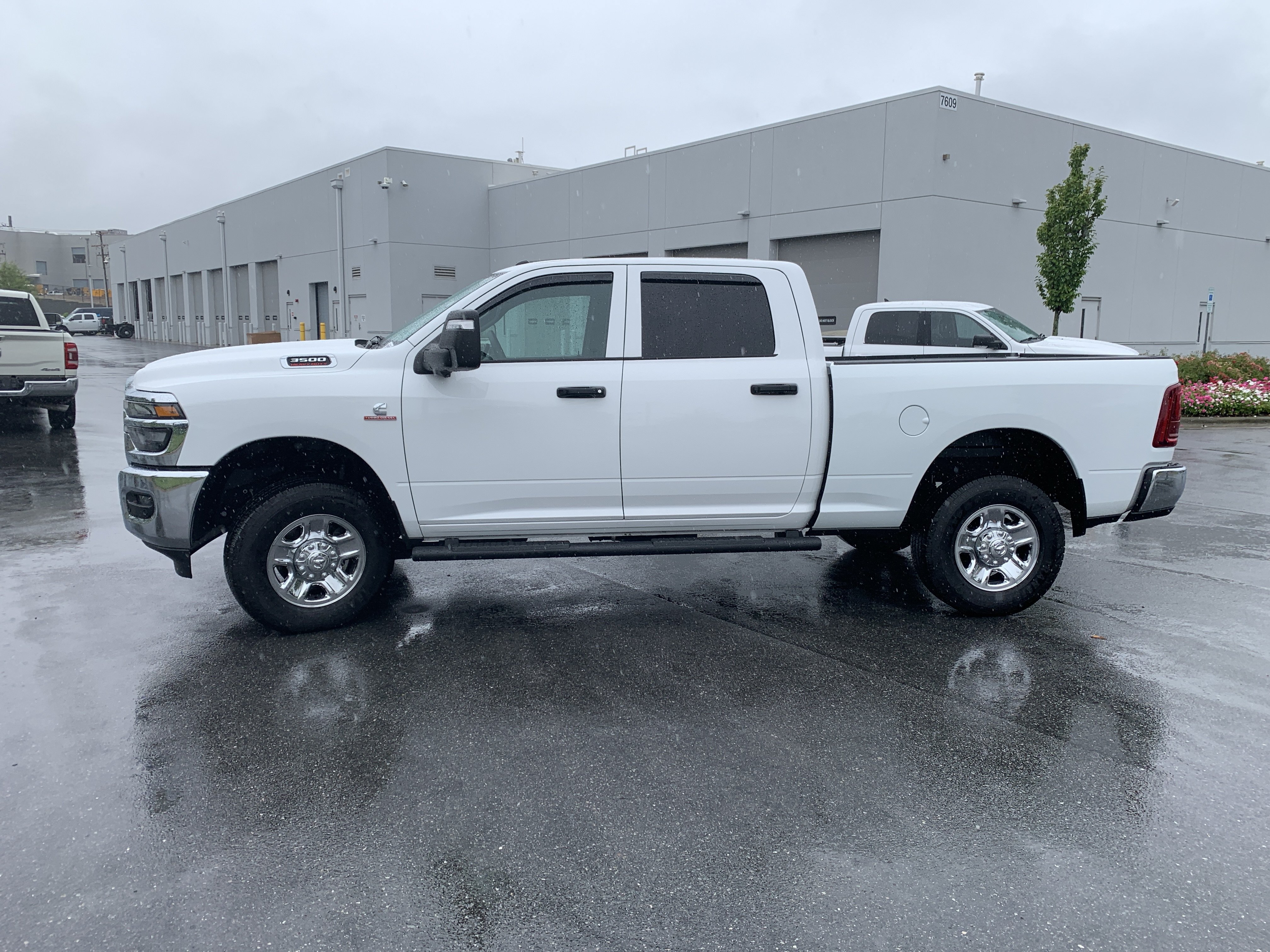 Used 2025 RAM 3500 Tradesman AWD/4WD image 7