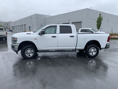 Used 2025 RAM 3500 Tradesman AWD/4WD image 7