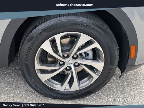 Used 2023 Buick Envision Essence FWD image 18