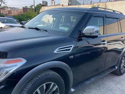 Used 2017 Nissan Armada SL w/ Technology Package AWD/4WD image 2