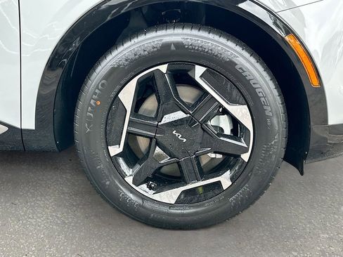 New 2026 Kia Sportage SX image 32
