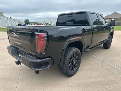 Used 2024 GMC Sierra 2500 AT4 w/ Max Trailering Package AWD/4WD image 5