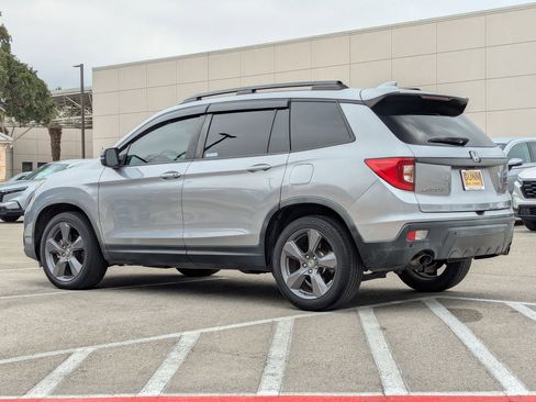 Used 2019 Honda Passport Touring image 6