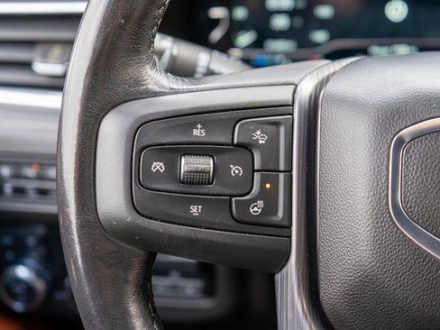 Used 2023 GMC Yukon Denali Ultimate image 19