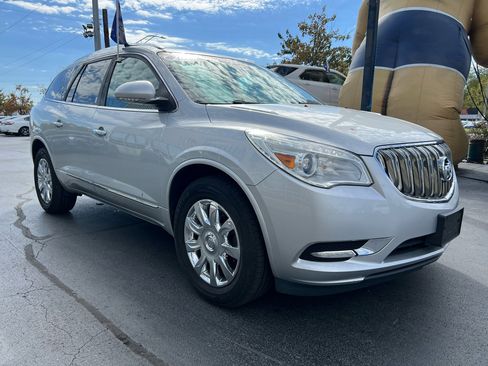 Used 2016 Buick Enclave Leather image 8