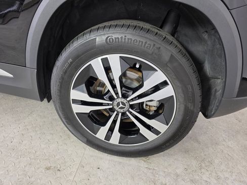 Certified 2025 Mercedes-Benz GLA 250 GLA 250 image 16