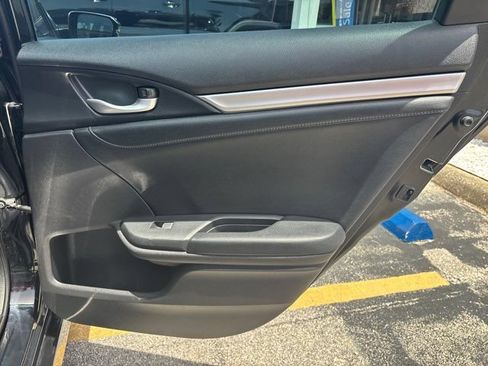 Used 2016 Honda Civic Touring image 47