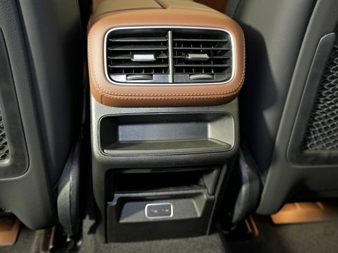 Certified 2026 Mercedes-Benz GLE 53 AMG 4MATIC image 31