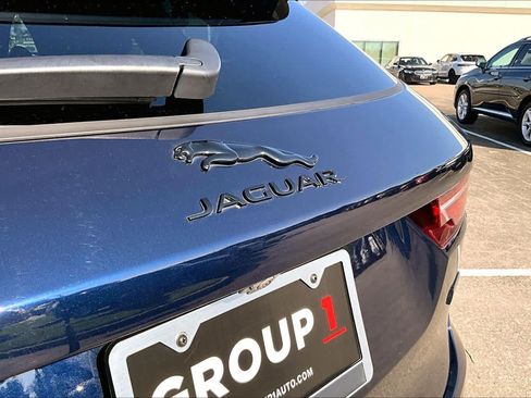 Used 2026 Jaguar F-PACE R-Dynamic S AWD/4WD image 29