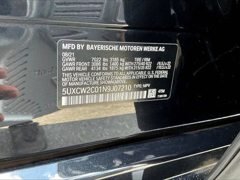 Used 2022 BMW X7 xDrive40i w/ M Sport Package AWD/4WD image 18