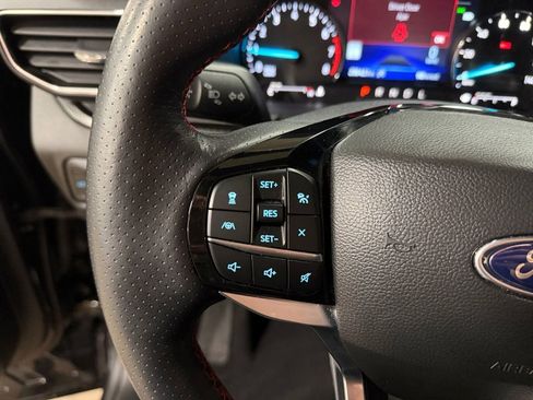 Used 2023 Ford Explorer ST-Line w/ Class IV Trailer Tow Package image 31